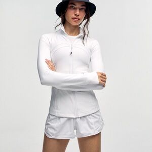 Define Jacket Nulu - nwt